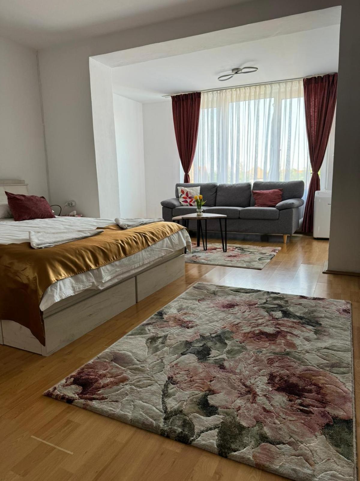 Casa Conti Hotel ซีบิว ภายนอก รูปภาพ