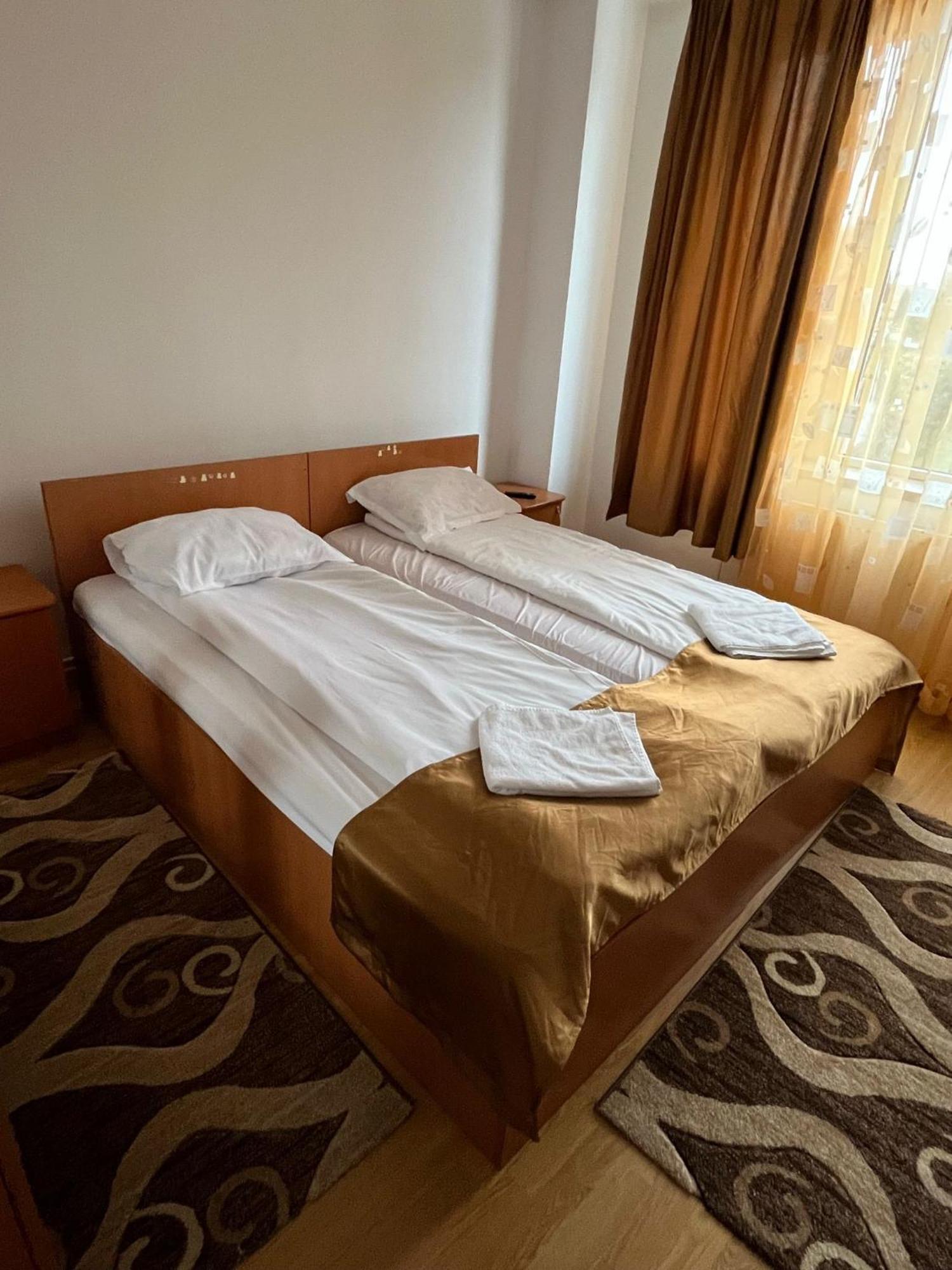 Casa Conti Hotel ซีบิว ภายนอก รูปภาพ